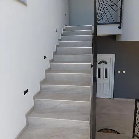 Karla Paklenica Apartman *