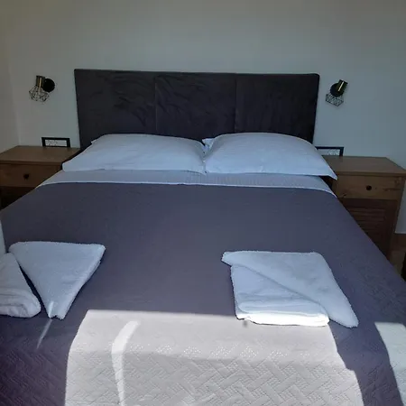 Apartman Karla Paklenica Starigrad Paklenica