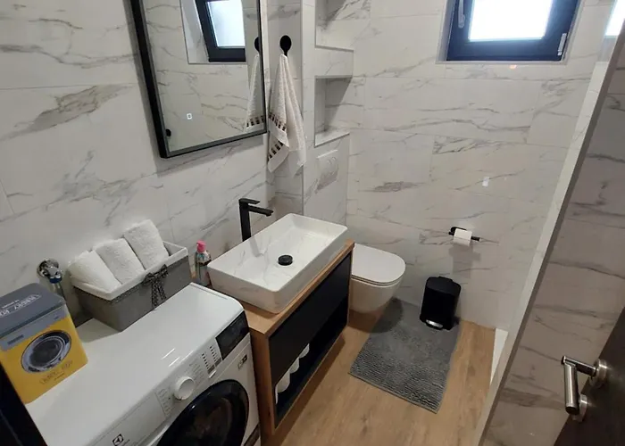 Karla Paklenica Apartament